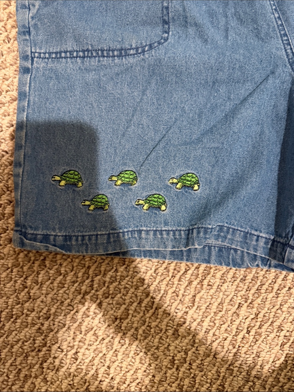 Vintage 90s K.T. Sport Denim Shorts with Green Turtle Embroidery - Picture 4 of 9